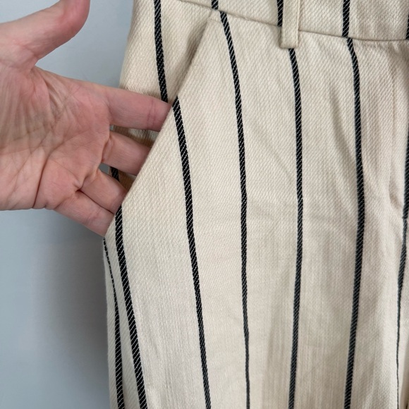 Express Editor Midrise Stripped Trouser Pants, Size 4, 100% Cotton - Picture 10 of 13